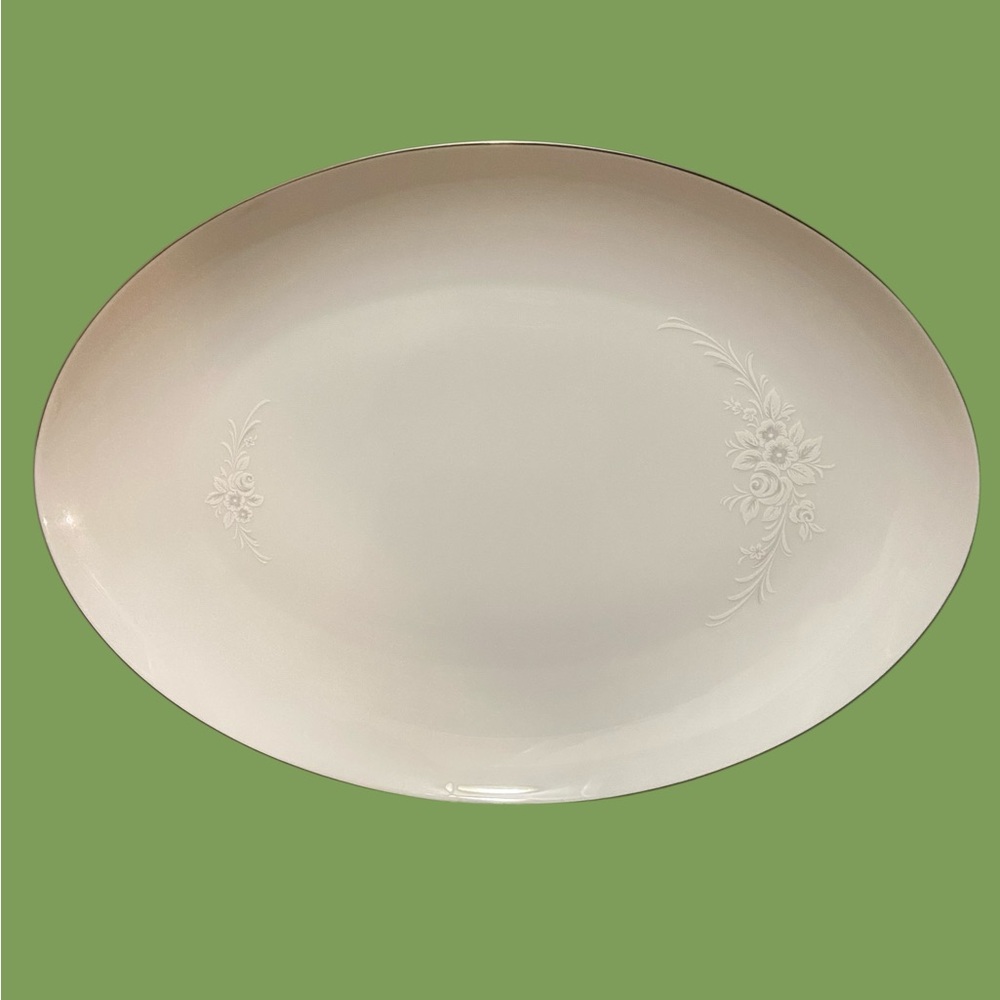 16” Oval Serving Platter Cantata by SANGO